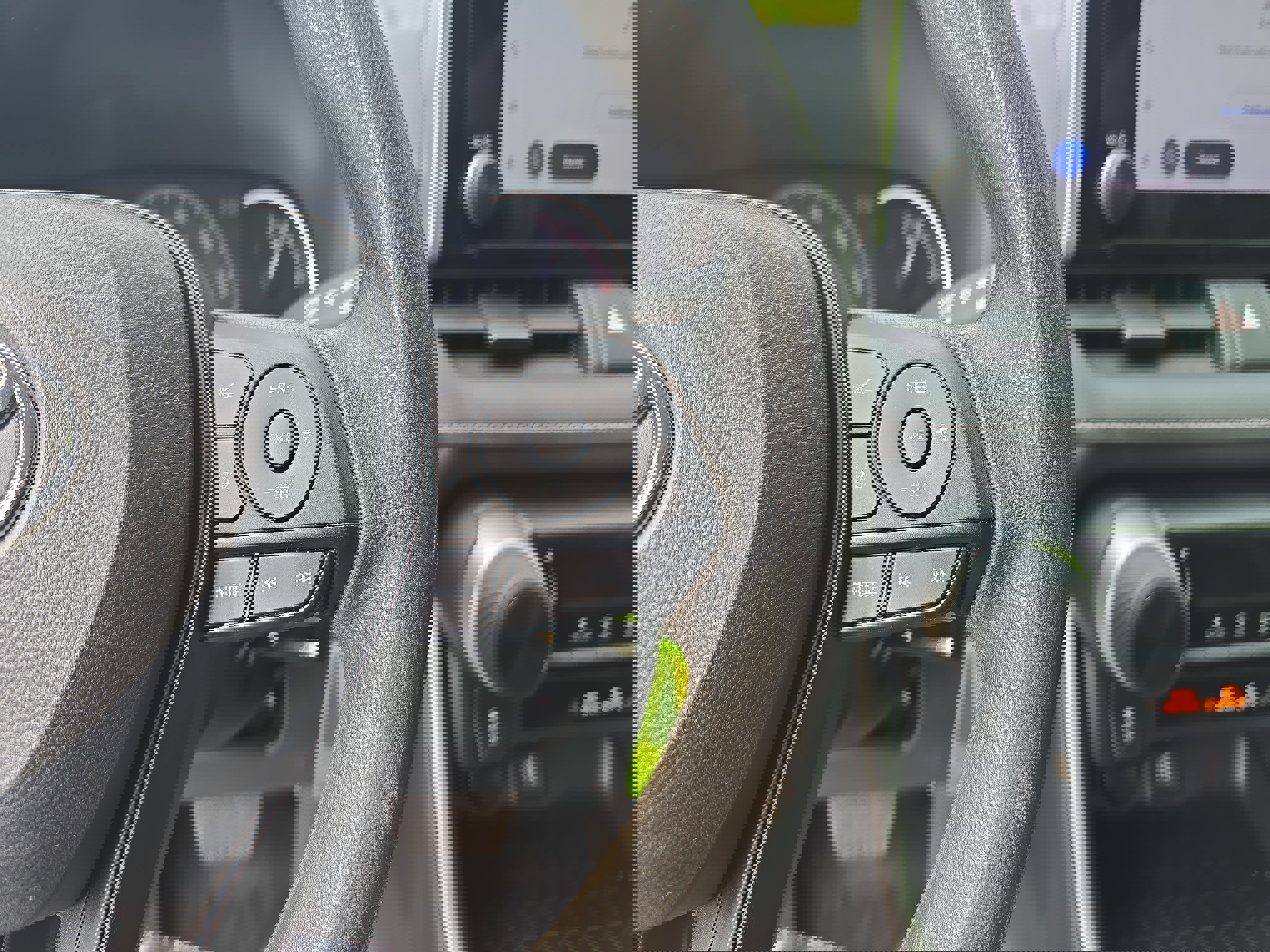 Used 2023 Toyota RAV4 LE image 17