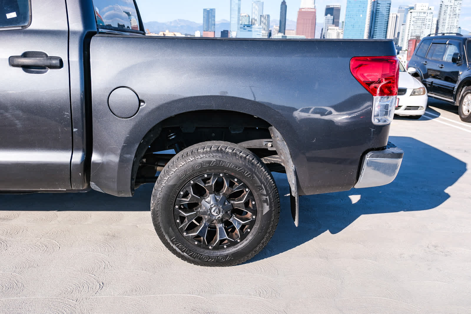 Used 2013 Toyota Tundra 2WD CrewMax w/ Tow Pkg image 8