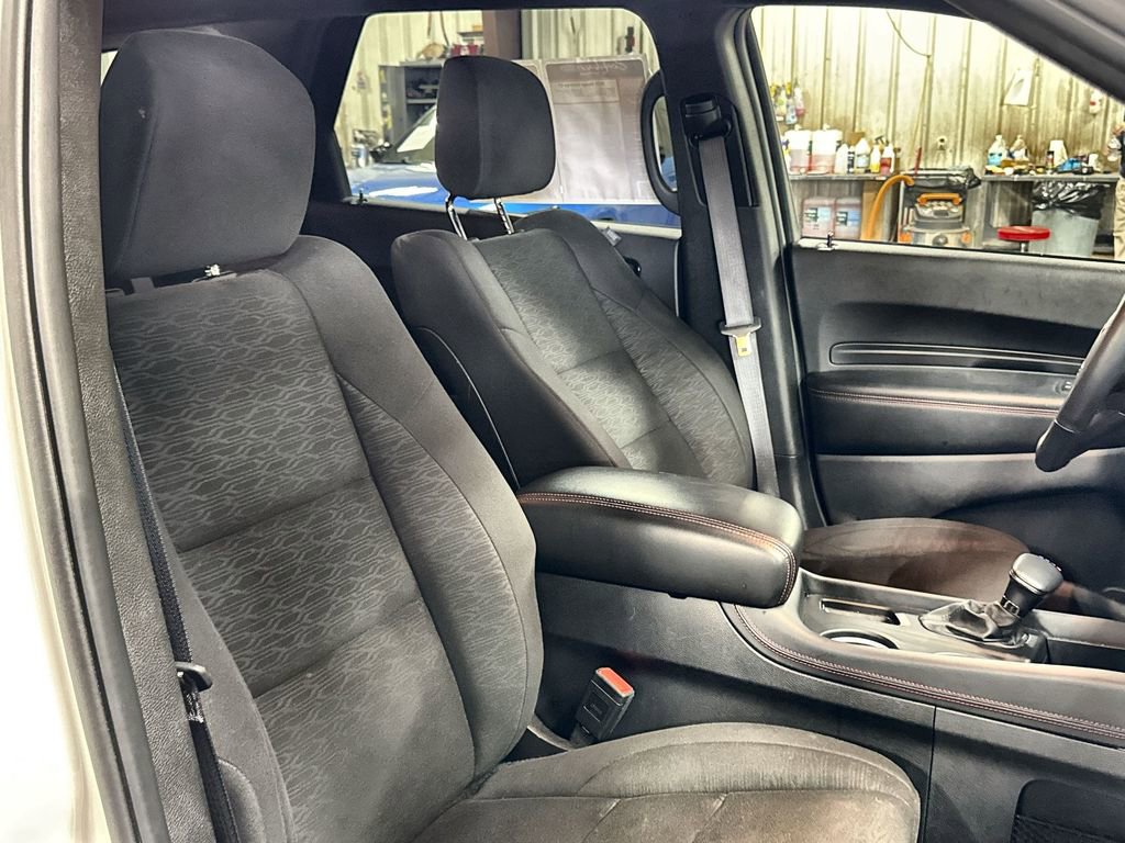Used 2025 Dodge Durango GT image 32