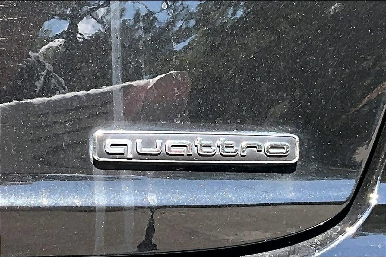 Used 2023 Audi Q8 Premium Plus AWD/4WD image 21