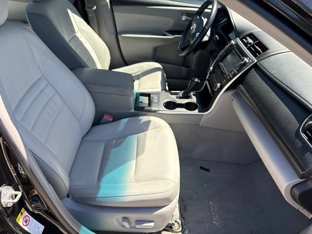 Used 2016 Toyota Camry XLE FWD image 35