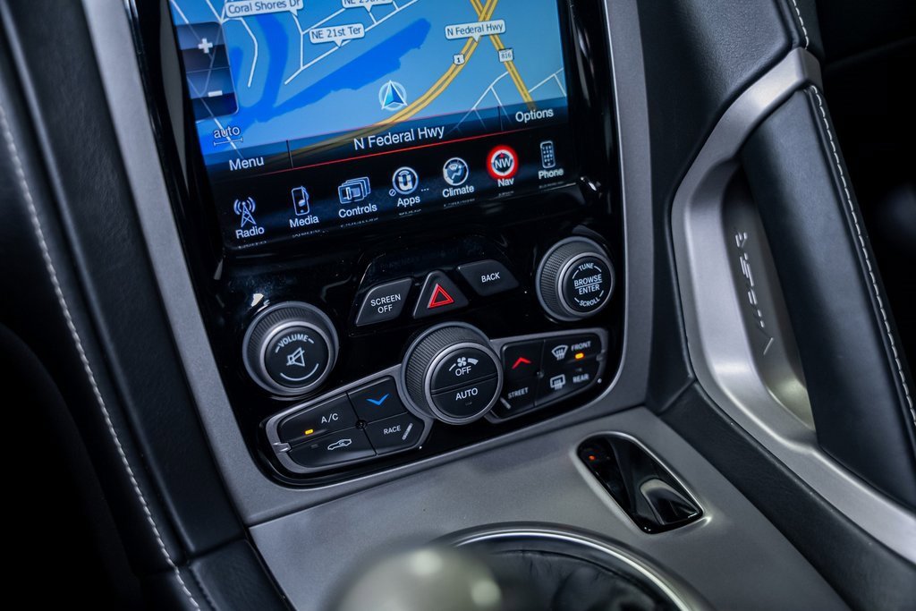 Used 2013 SRT Viper GTS w/ GTS Laguna Interior Pkg image 46