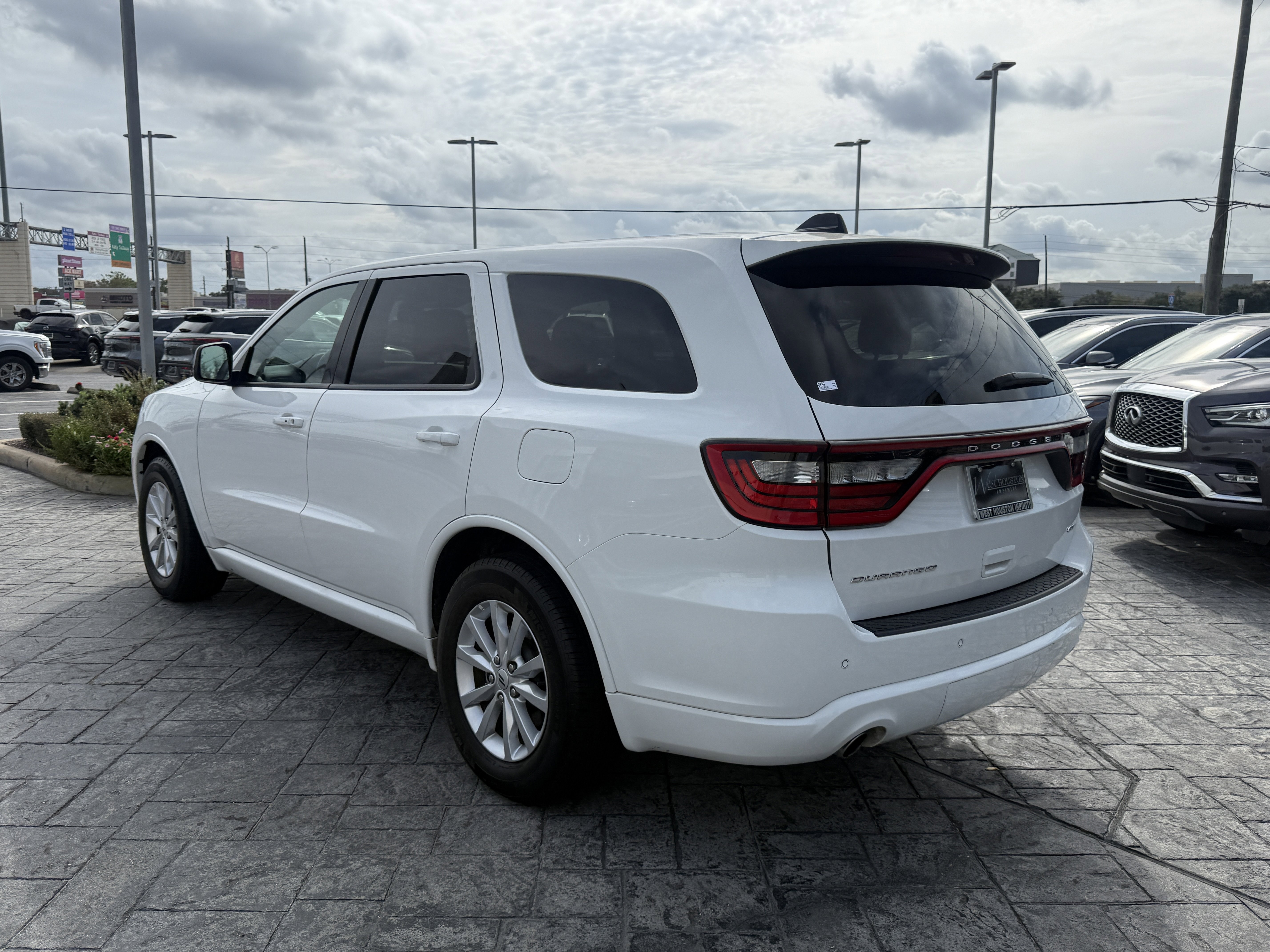 Used 2025 Dodge Durango GT image 5