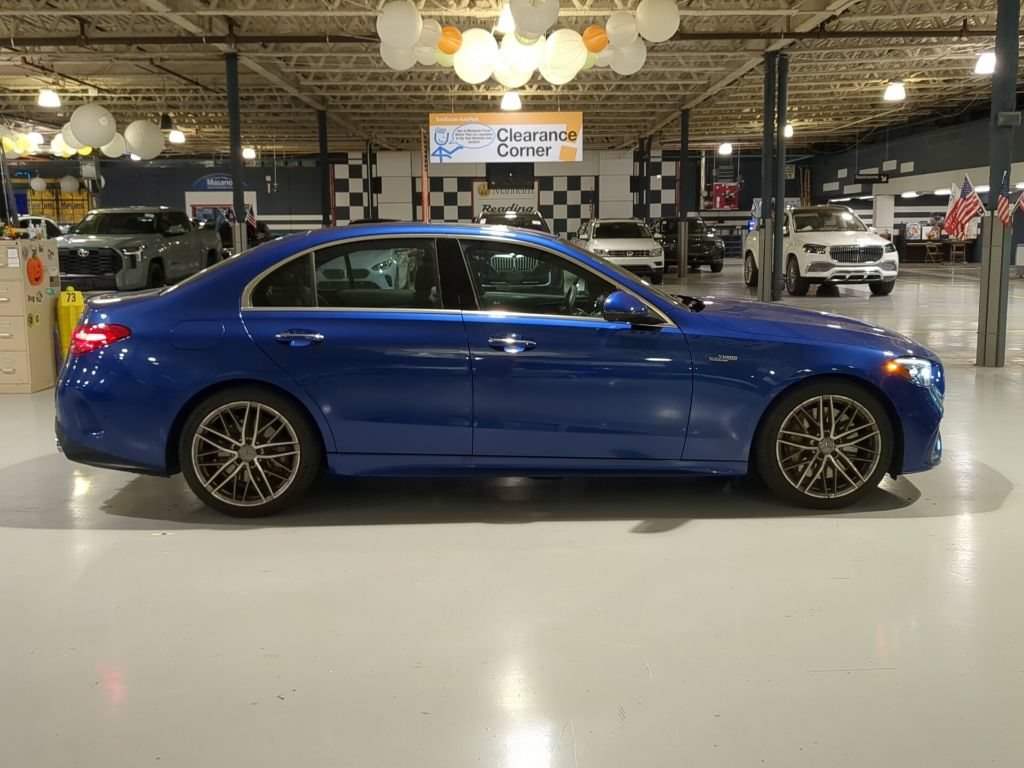 Used 2023 Mercedes-Benz C 43 AMG 4MATIC Sedan image 7