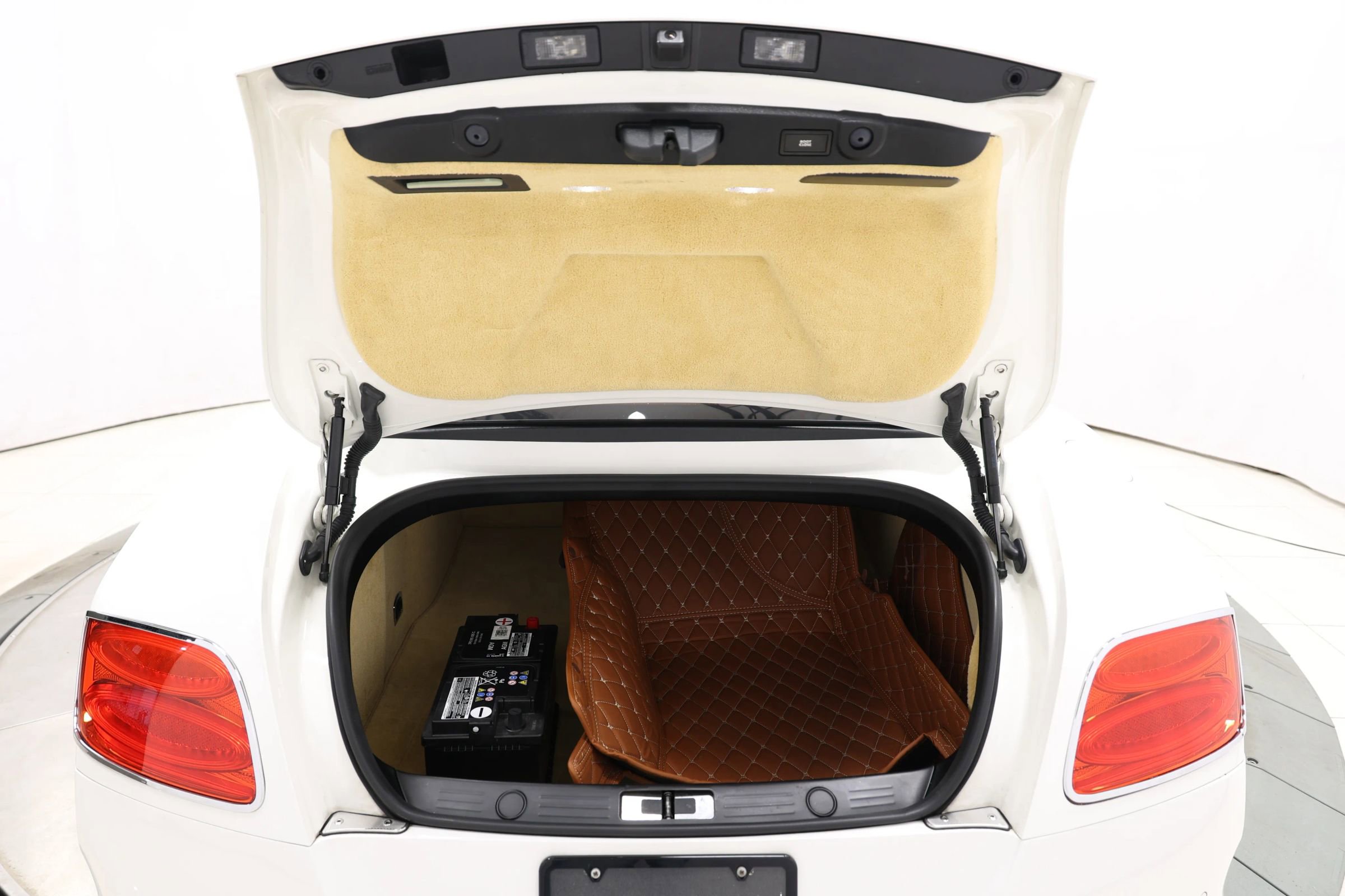 Used 2012 Bentley Continental GT AWD/4WD image 50