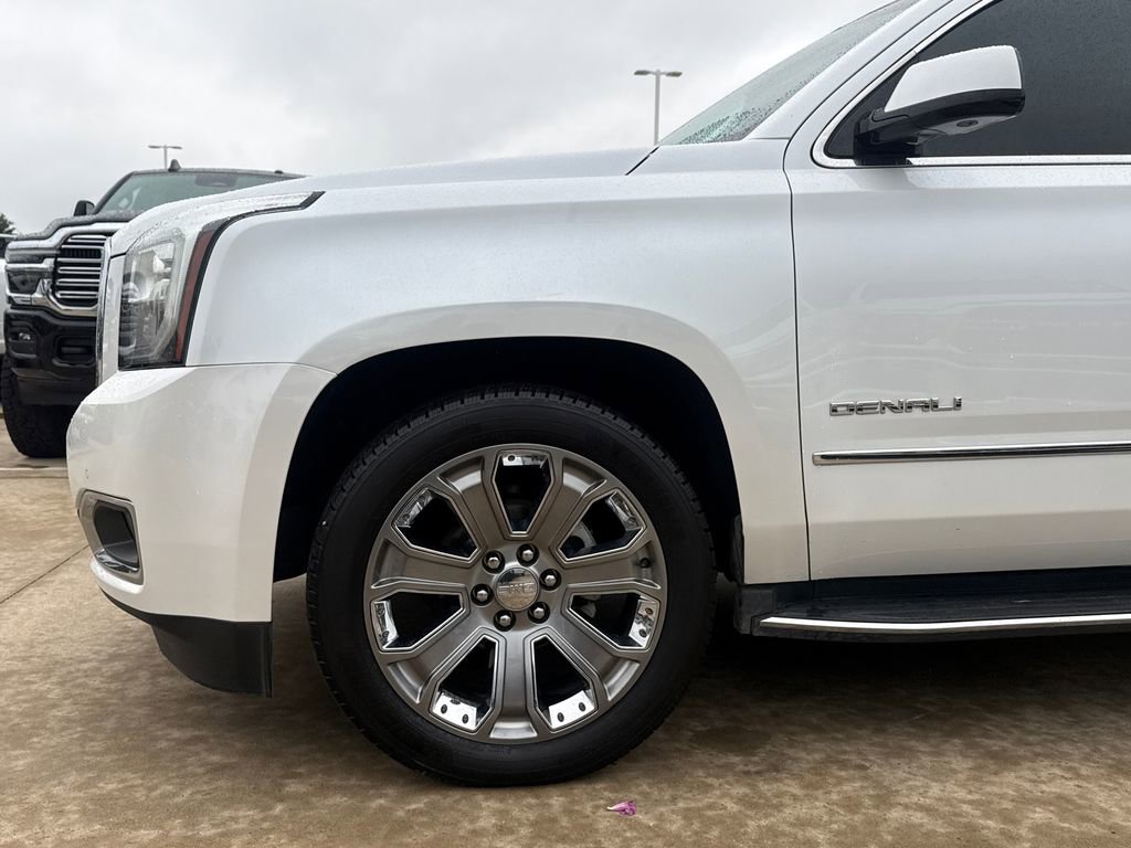 Used 2016 GMC Yukon Denali w/ Open Road Package RWD image 5