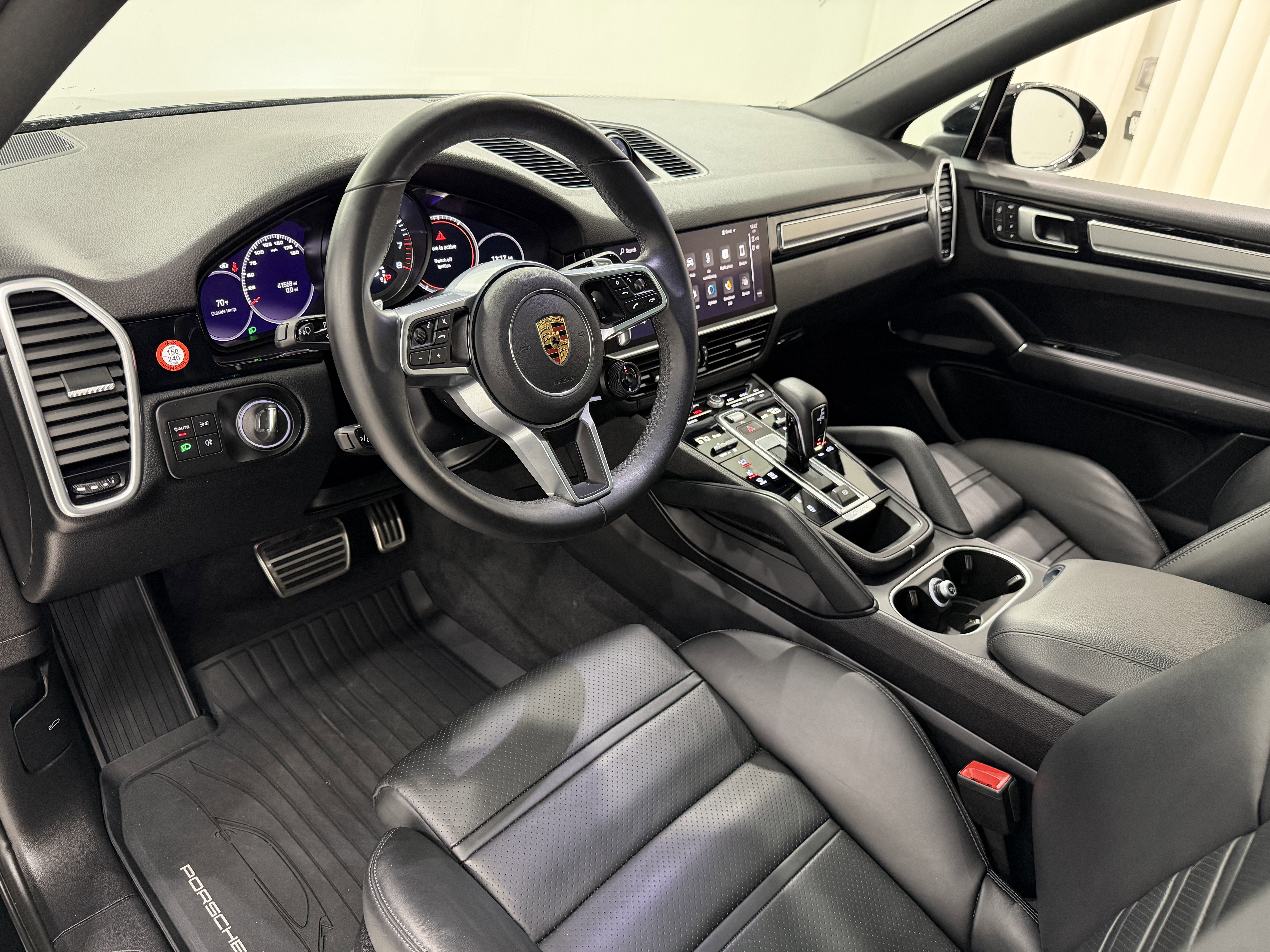 Certified 2022 Porsche Cayenne S image 26