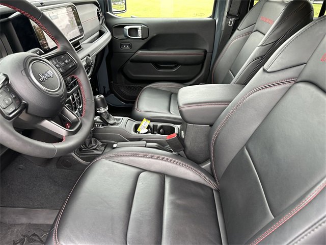 Used 2024 Jeep Wrangler Unlimited Rubicon image 9