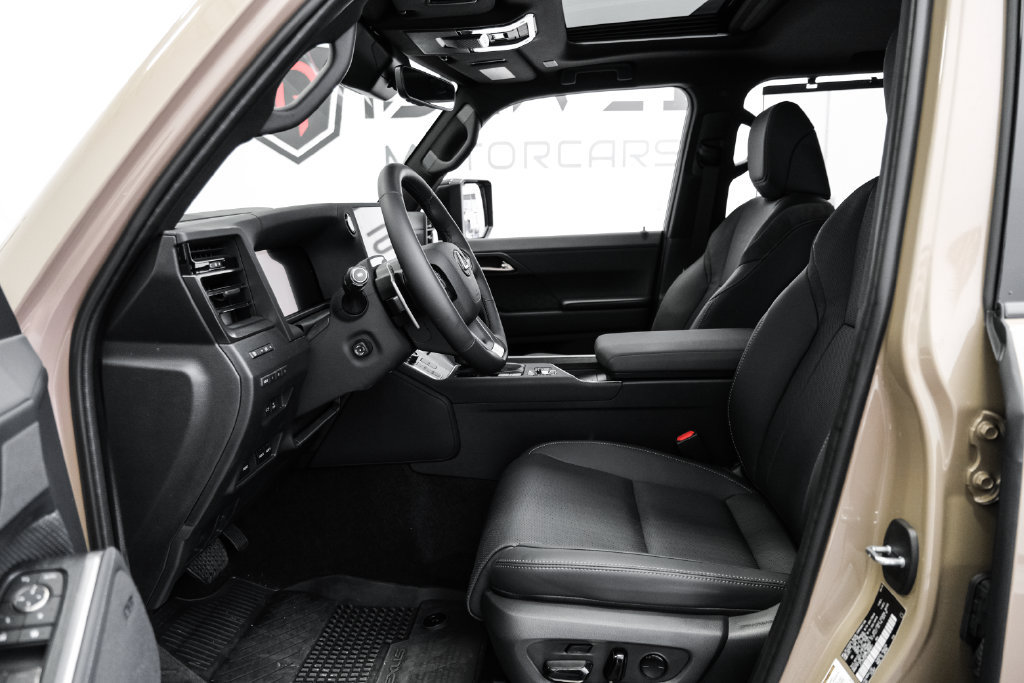 Used 2026 Lexus GX 550 AWD/4WD image 4