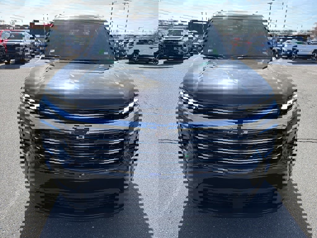 New 2026 Chevrolet Traverse LT video 2