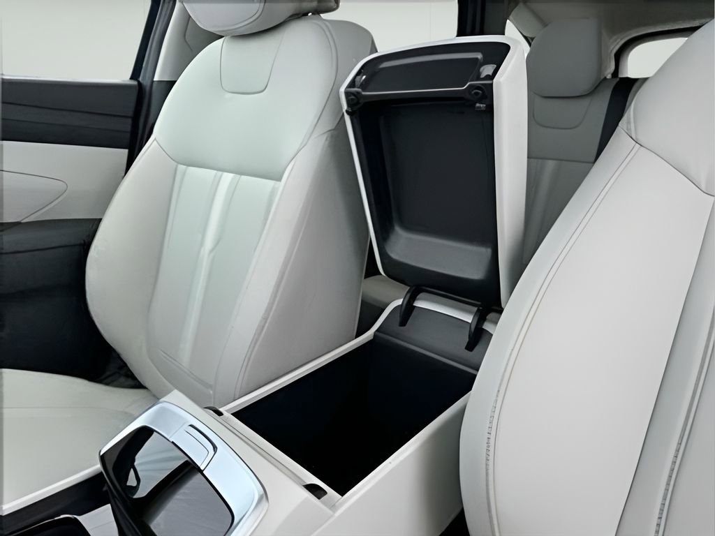 Used 2025 Hyundai Tucson SEL image 19