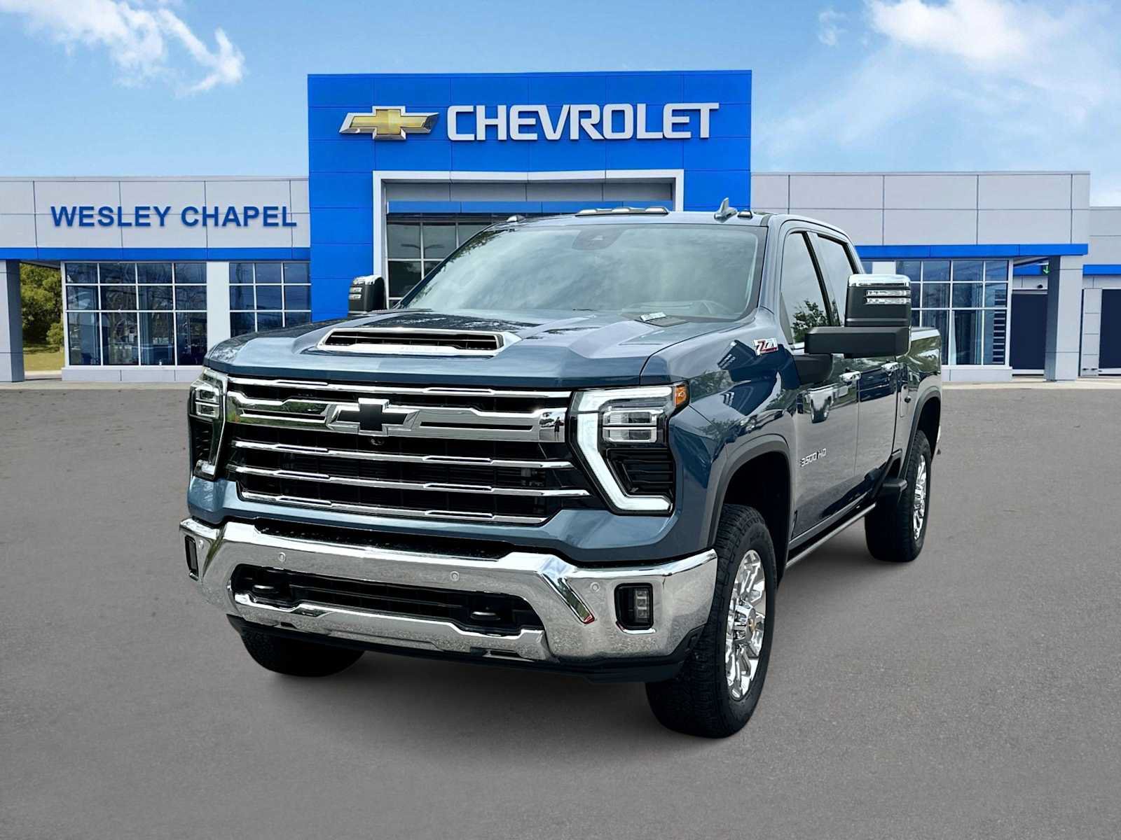 Certified 2025 Chevrolet Silverado 3500 LTZ w/ LTZ Premium Package