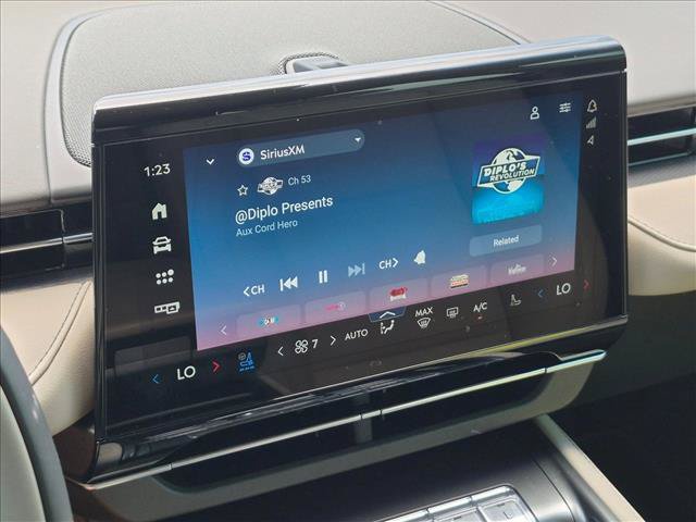 Used 2024 Lincoln Nautilus Premier w/ Equipment Group 102A AWD/4WD image 14