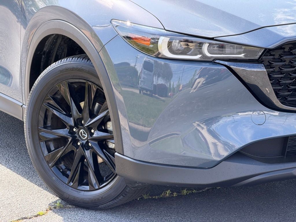 Used 2024 MAZDA CX-5 Carbon Edition image 11