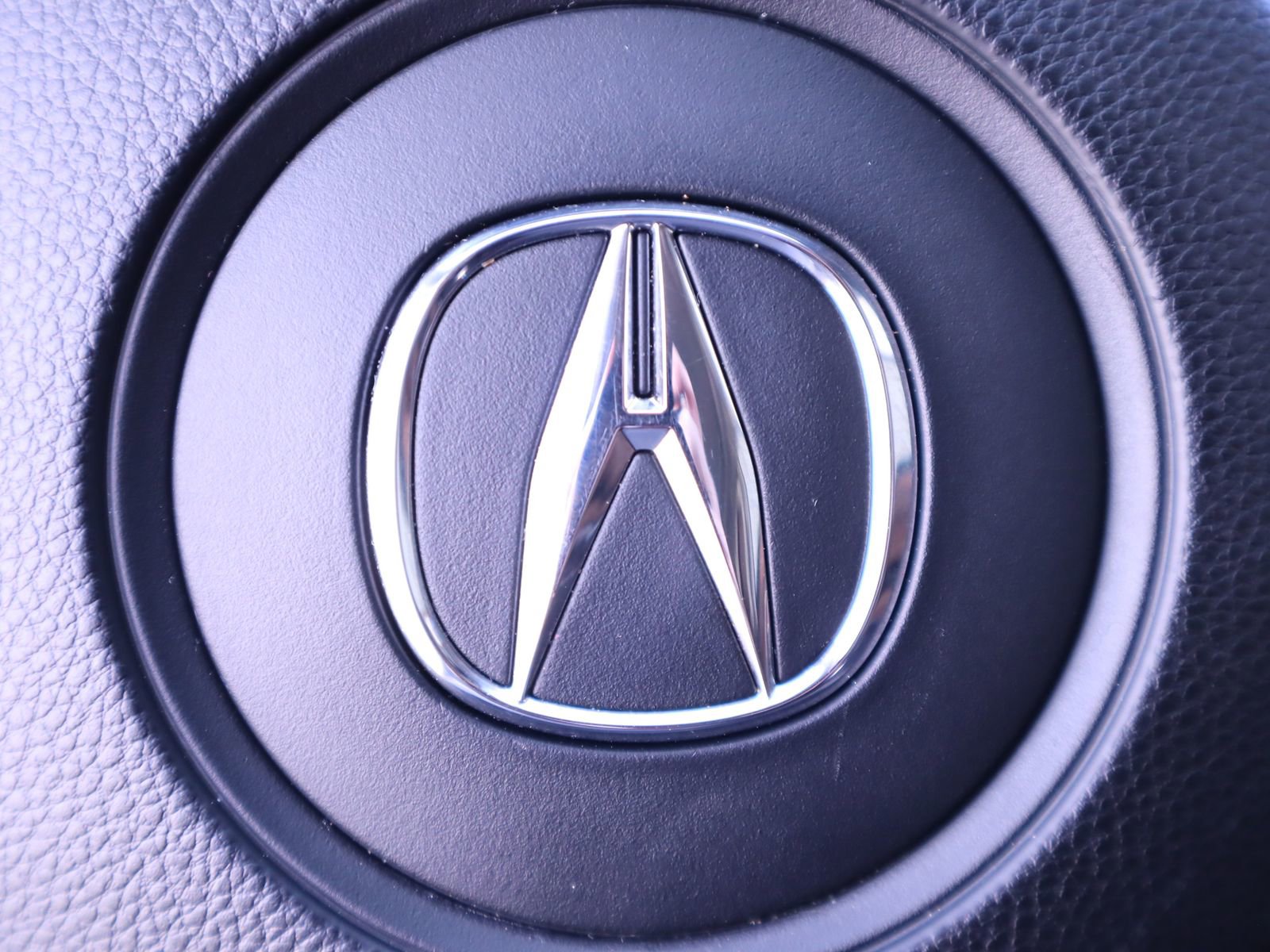 Used 2023 Acura MDX SH-AWD w/ Technology Package image 27