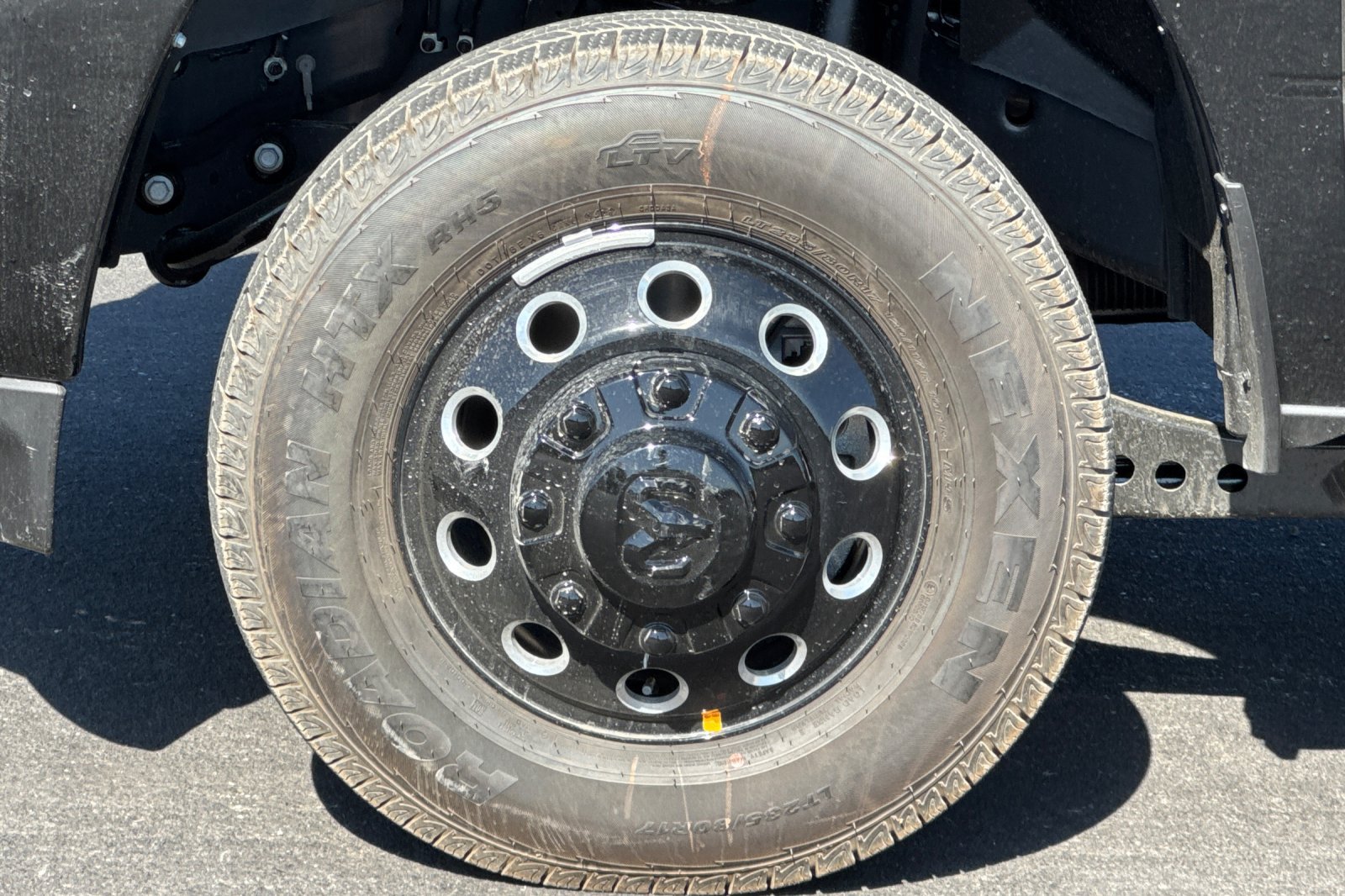 New 2027 RAM 3500 Laramie AWD/4WD image 24