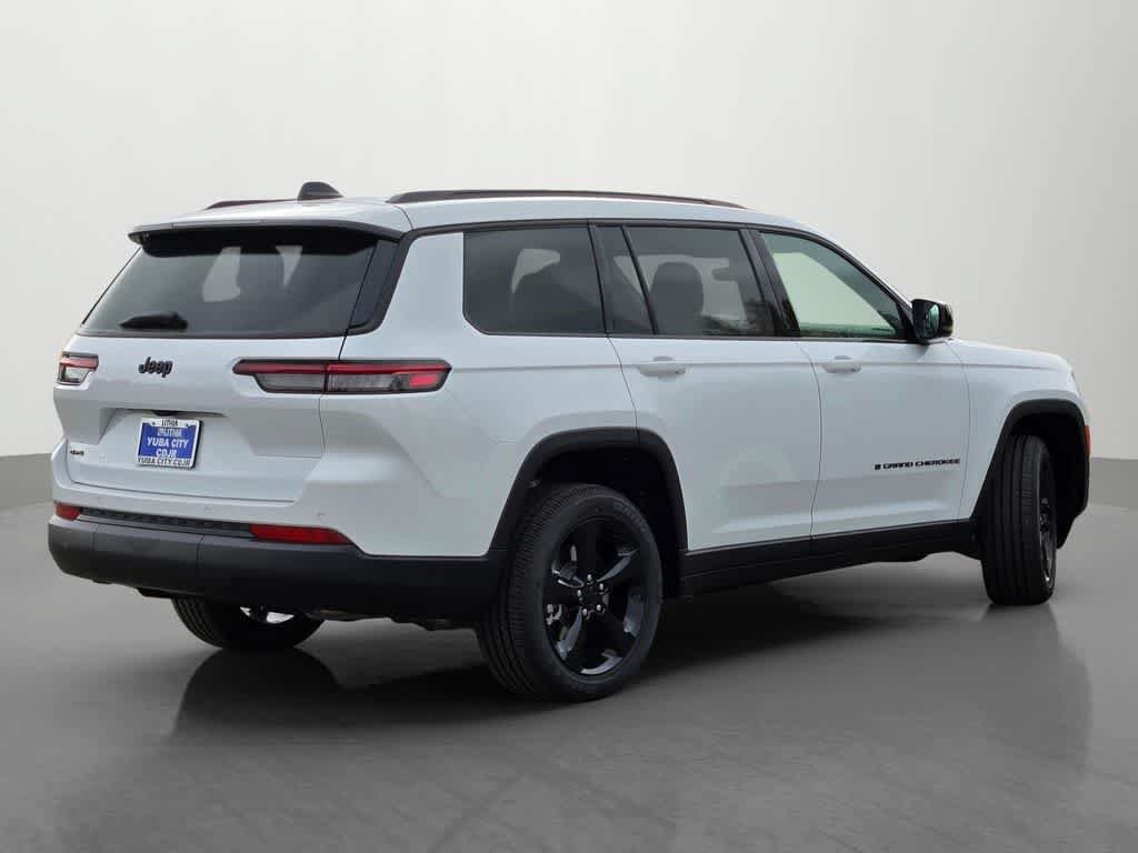 New 2025 Jeep Grand Cherokee L Altitude AWD/4WD image 6