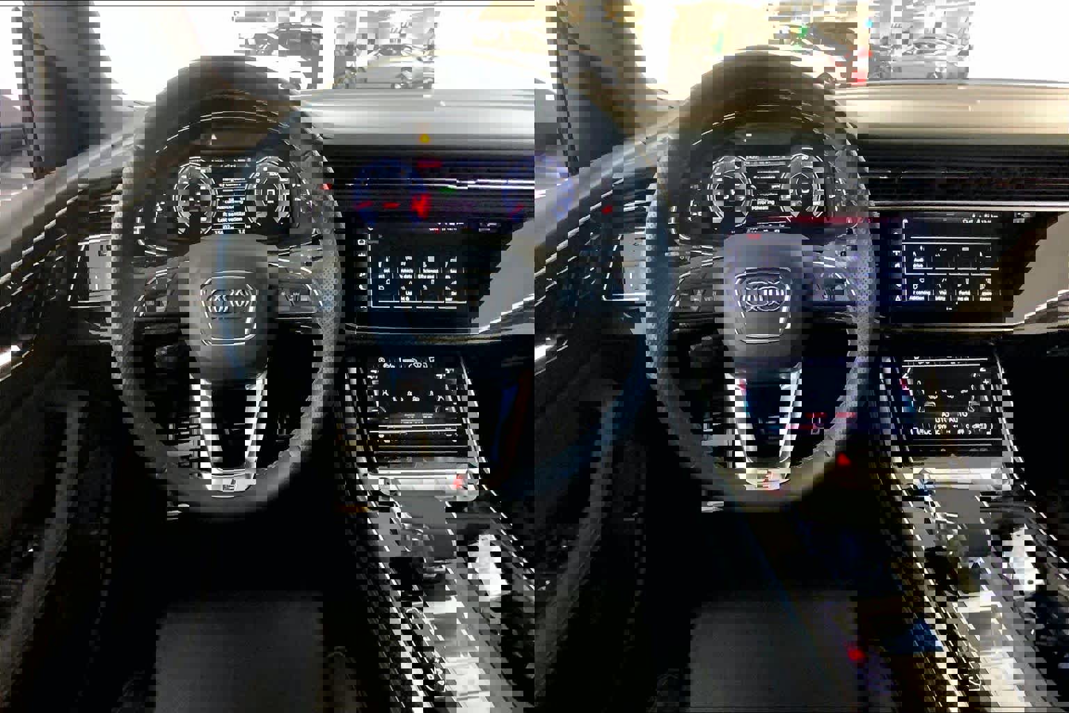 Used 2023 Audi SQ8 Prestige image 5