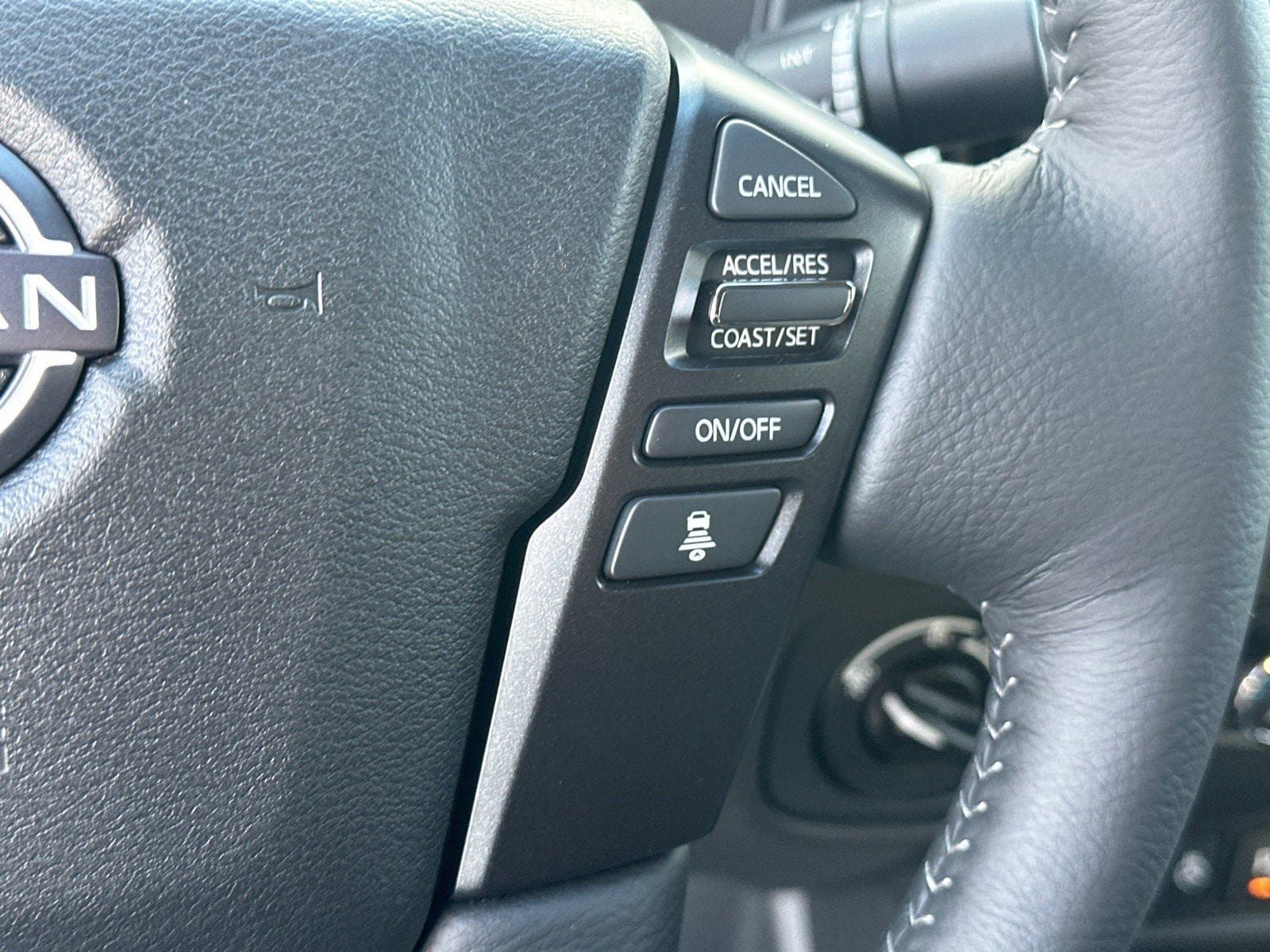 New 2026 Nissan Frontier SV w/ All-Weather Content Package AWD/4WD image 25