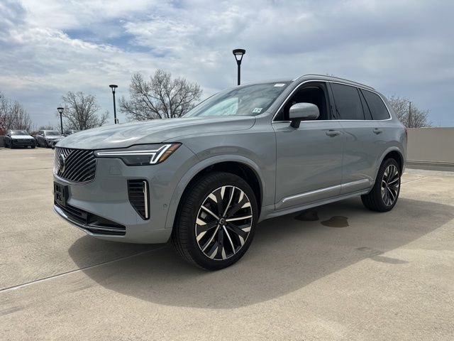 New 2026 Volvo XC90 B6 Ultra w/ Protection Package AWD/4WD image 3