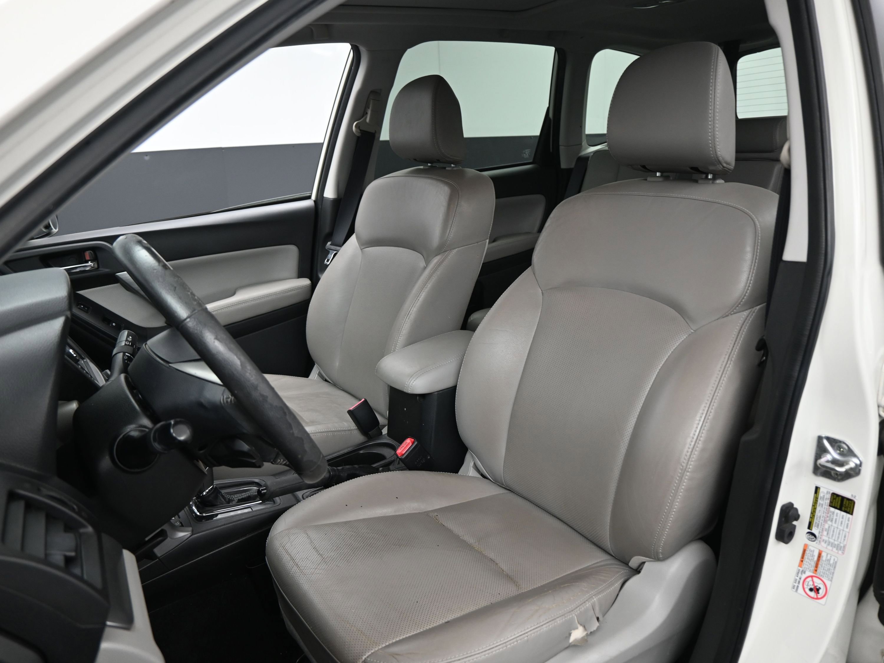 Used 2015 Subaru Forester 2.5i Touring w/ Eyesight & Navigation System image 16