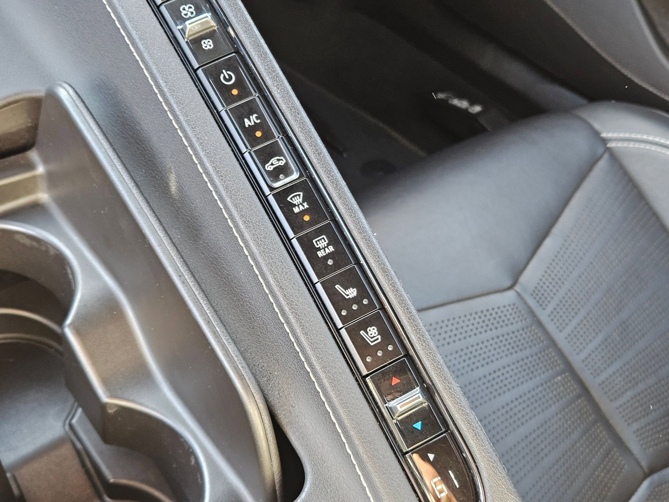 Used 2020 Chevrolet Corvette Stingray Preferred Conv w/ 2LT Preferred Equipment Group image 27