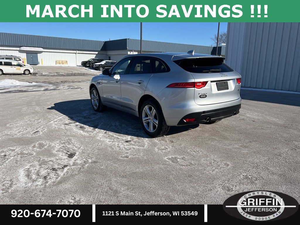 Used 2017 Jaguar F-PACE R-Sport image 10