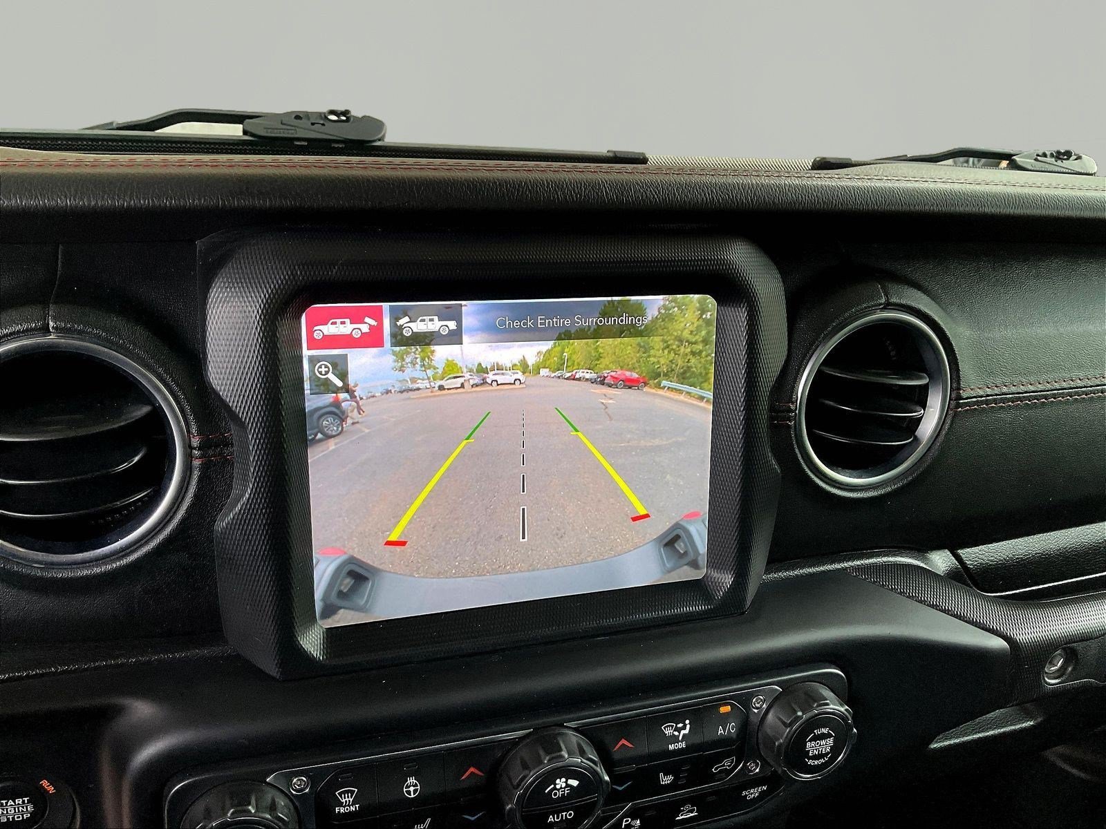 Used 2020 Jeep Gladiator Rubicon AWD/4WD image 15