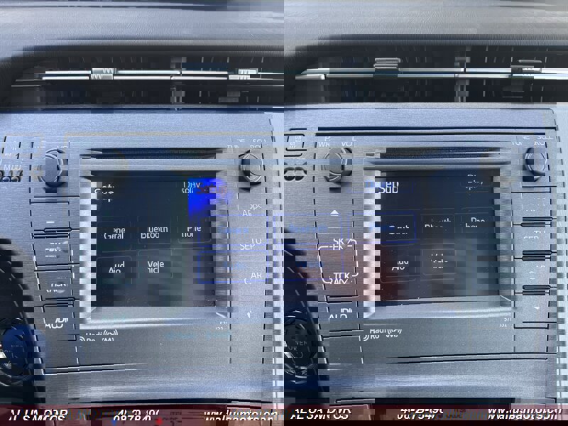 Used 2013 Toyota Prius Three FWD image 37