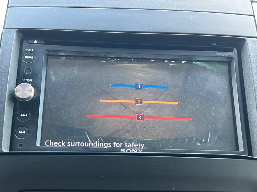 Used 2019 Nissan Frontier SV RWD image 9