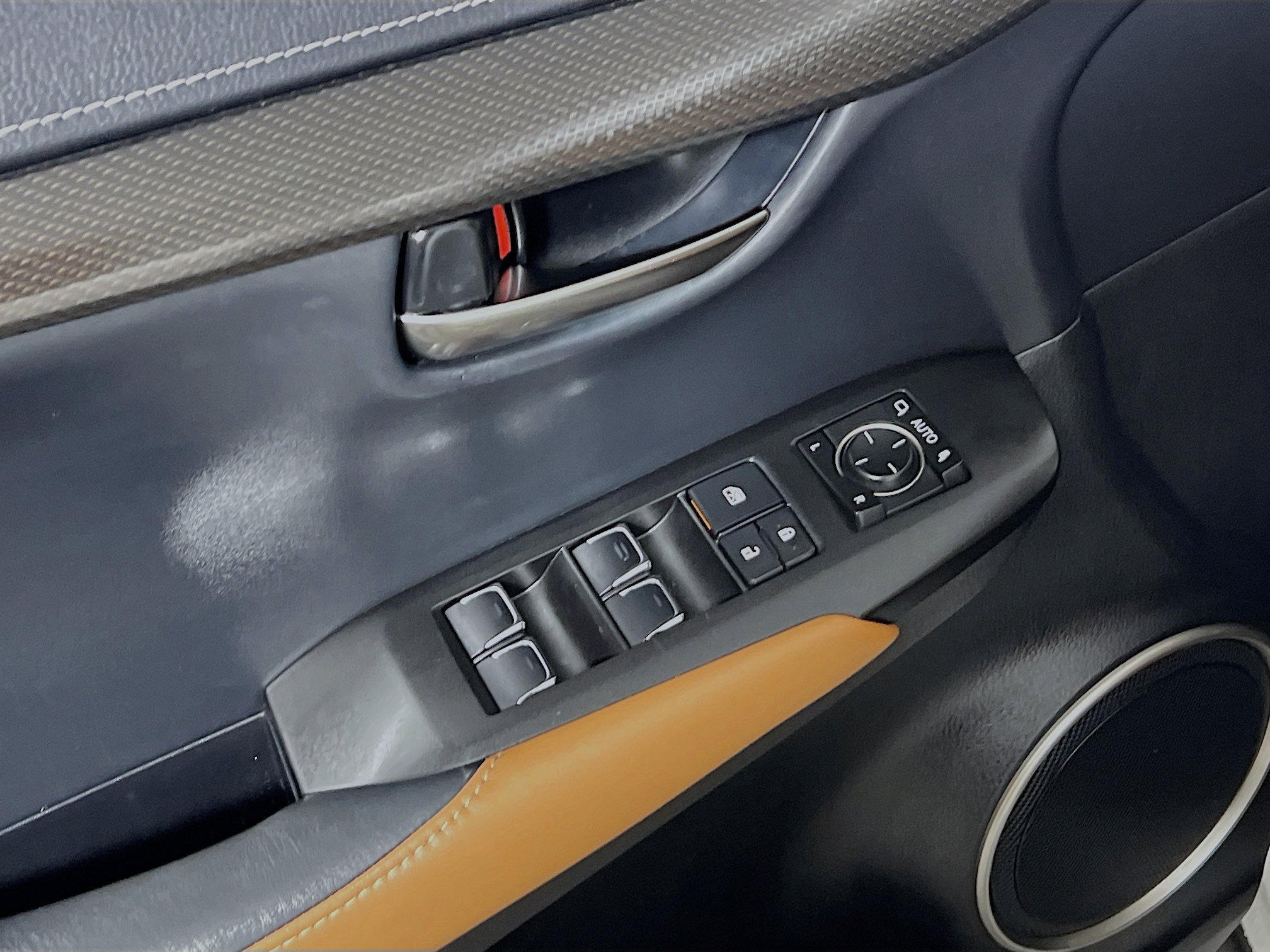 Used 2018 Lexus NX 300 FWD w/ Comfort Package image 17