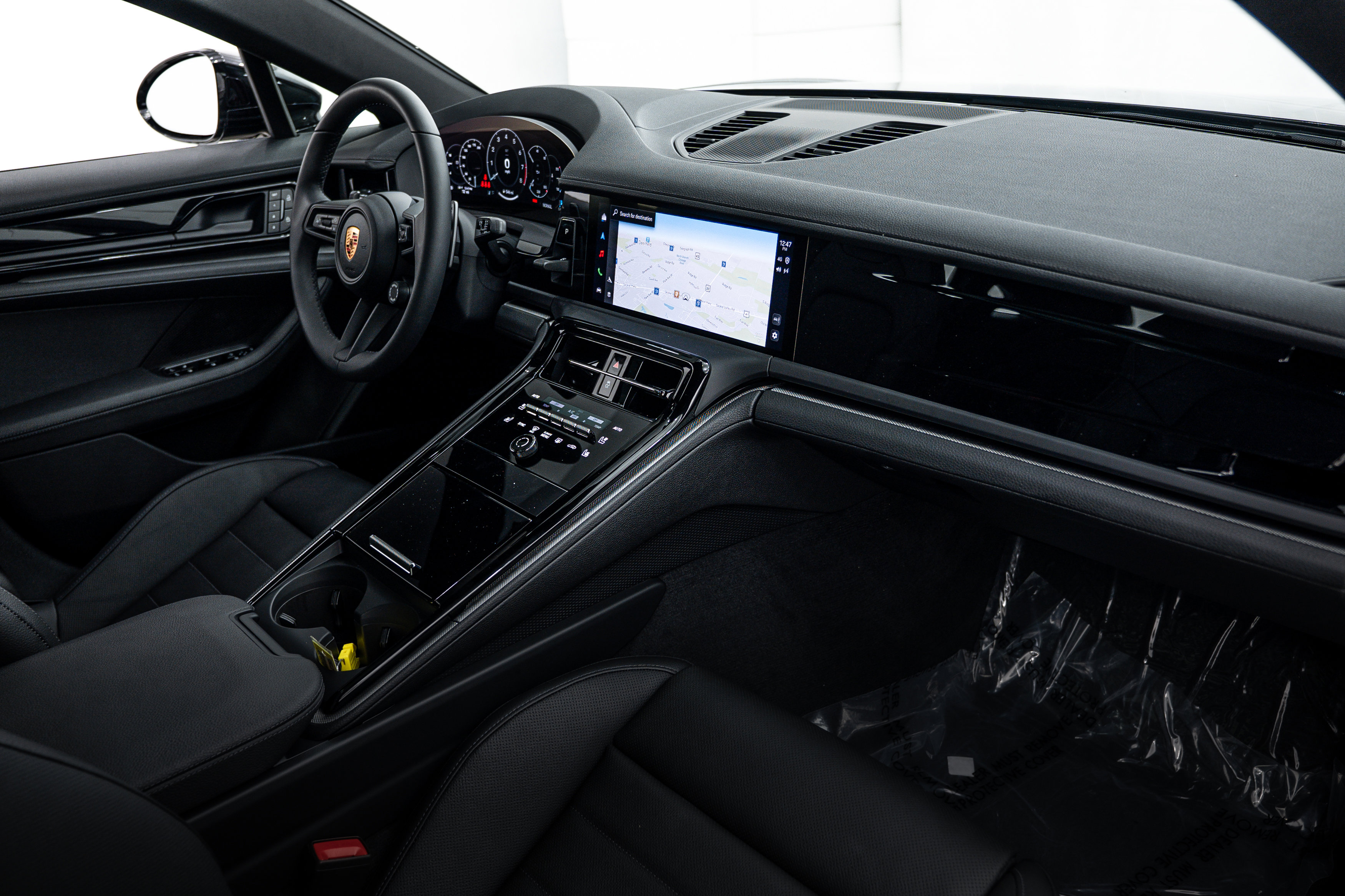 Certified 2026 Porsche Panamera 4 AWD/4WD image 12