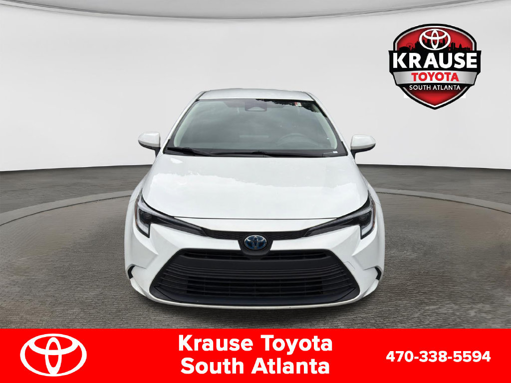 Used 2023 Toyota Corolla LE FWD image 2