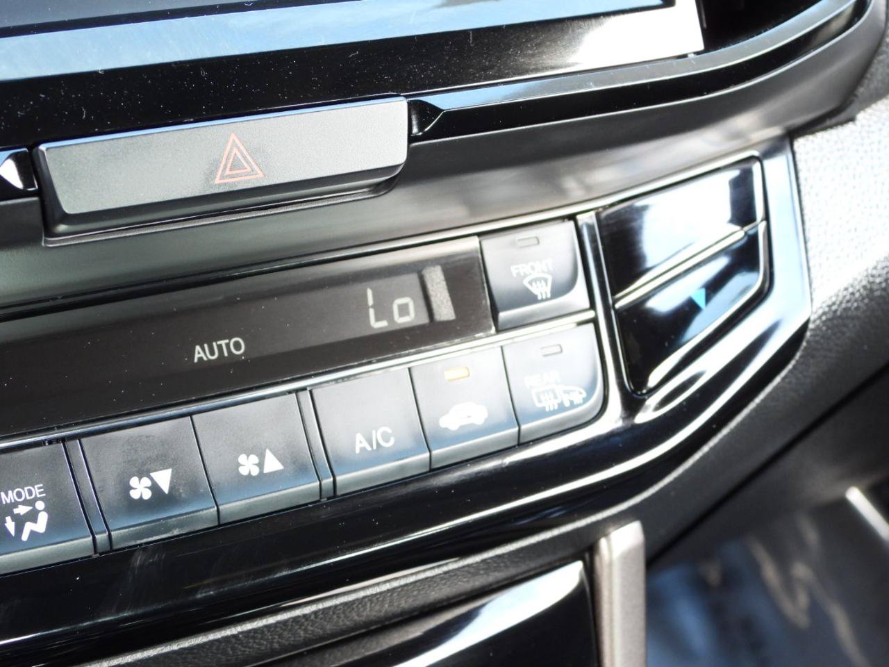 Used 2016 Honda Accord EX-L image 73