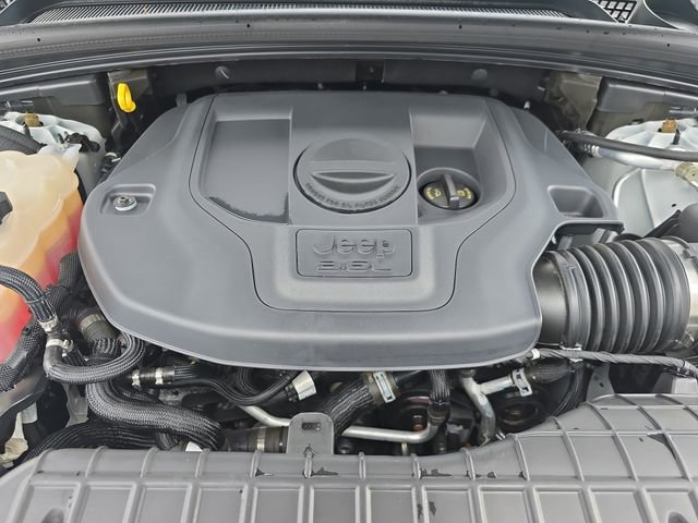 Used 2023 Jeep Grand Cherokee L Overland image 23