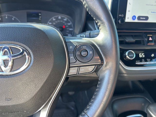 Used 2023 Toyota Corolla SE w/ SE Premium Package image 19