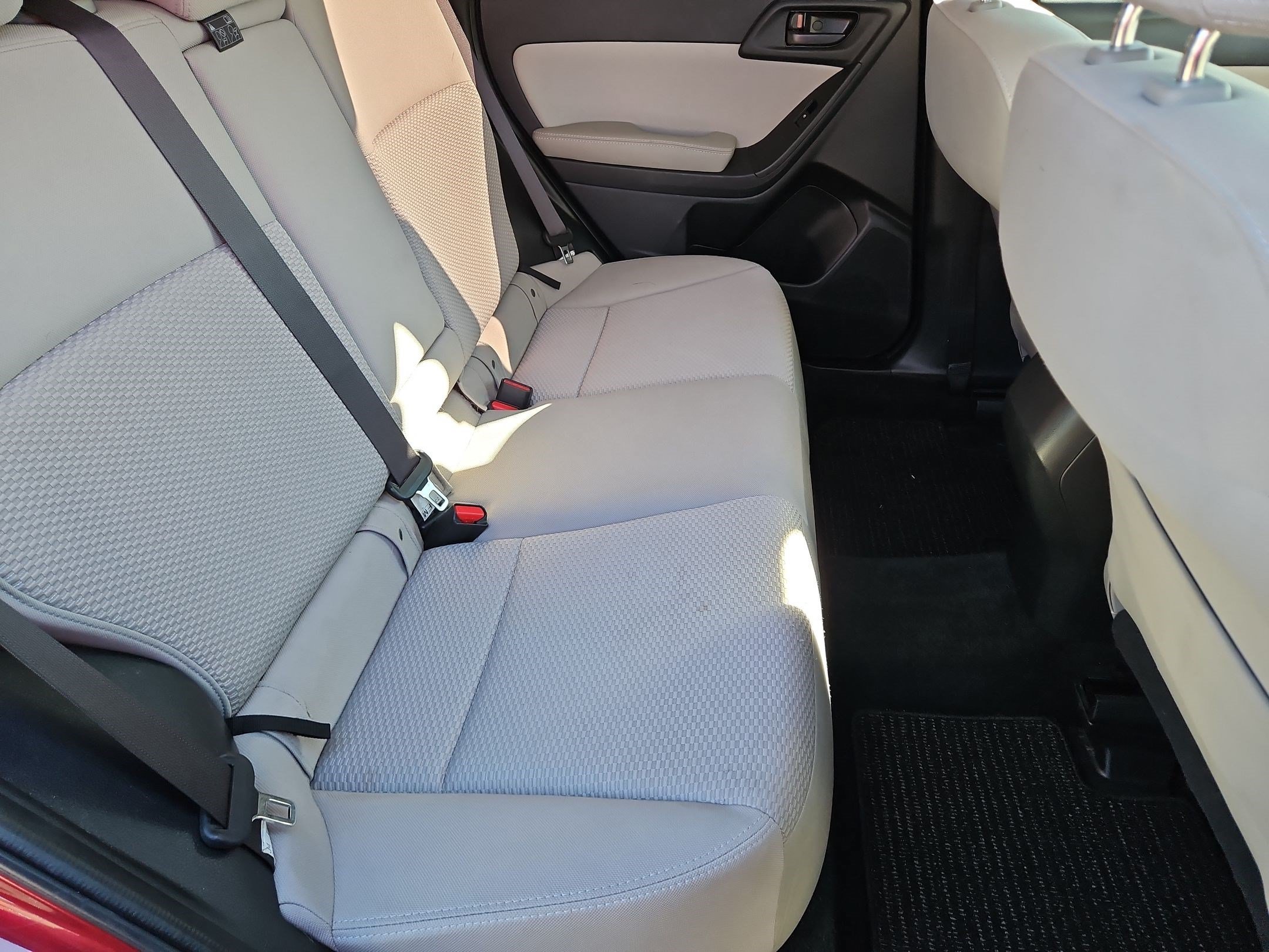 Used 2016 Subaru Forester 2.5i Premium AWD/4WD image 26