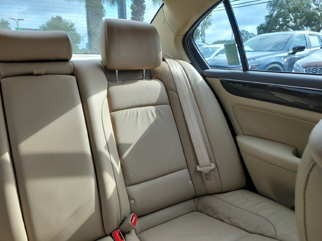 Used 2010 Hyundai Genesis 3.8 RWD image 16