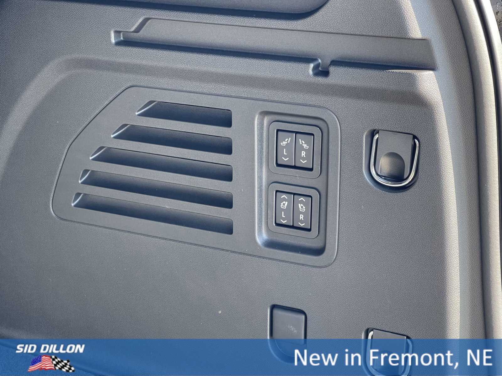 New 2026 Buick Enclave Sport Touring w/ Power Package image 19