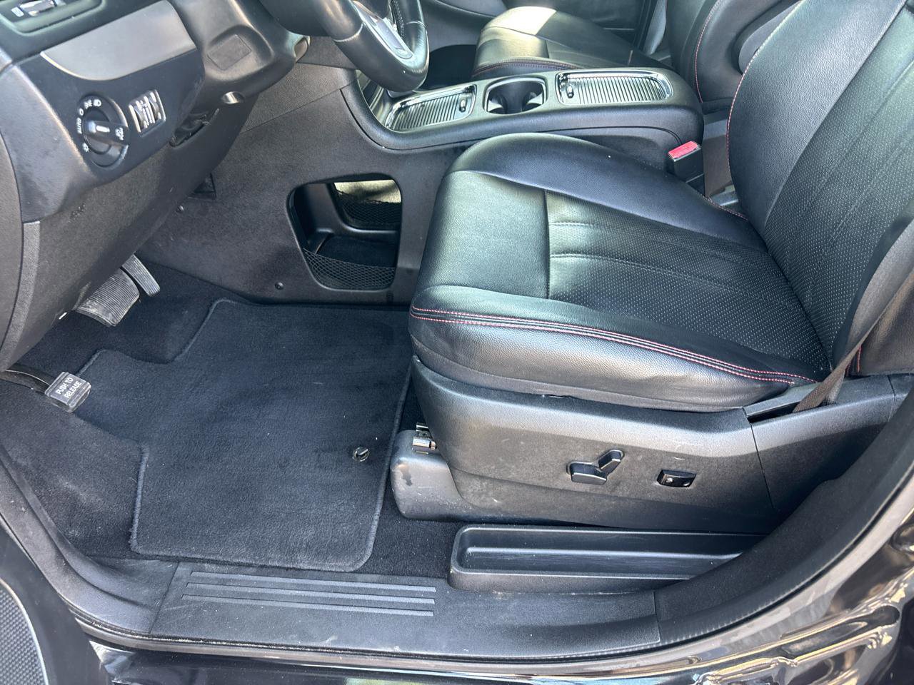 Used 2019 Dodge Grand Caravan GT image 11