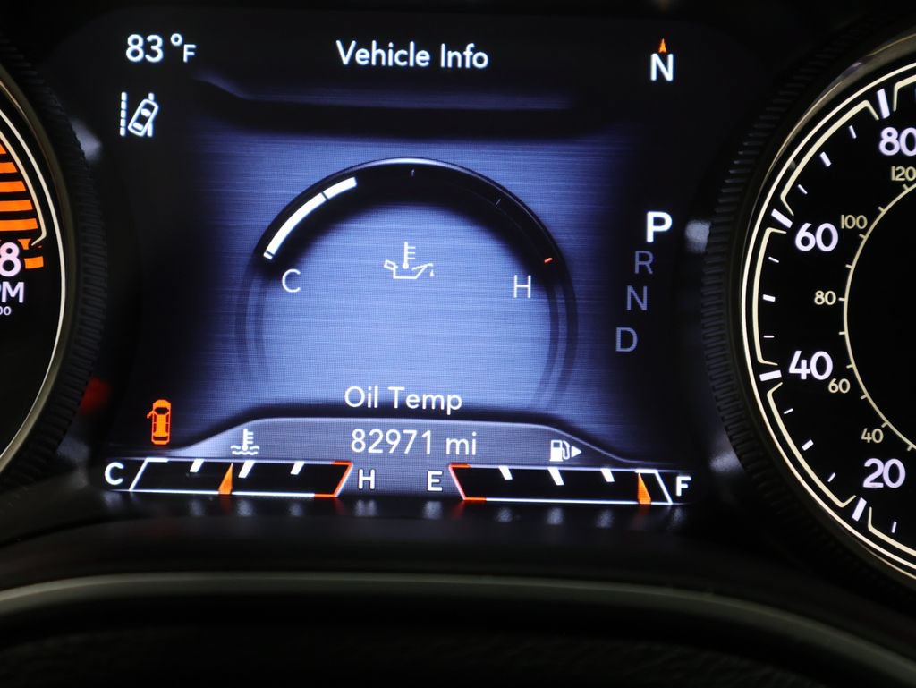 Used 2021 Jeep Cherokee Trailhawk AWD/4WD image 42