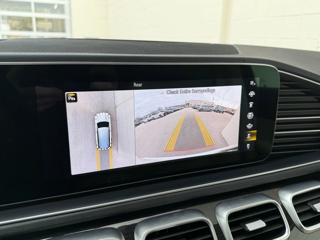 Used 2022 Mercedes-Benz GLS 450 4MATIC w/ Warmth & Comfort Package image 24