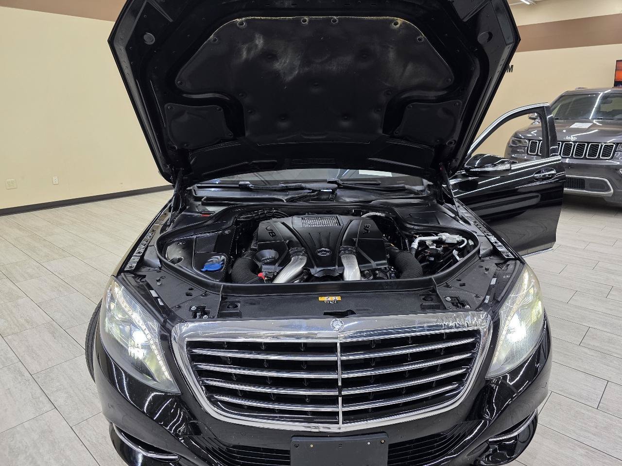 Used 2017 Mercedes-Benz S 550 Sedan image 43