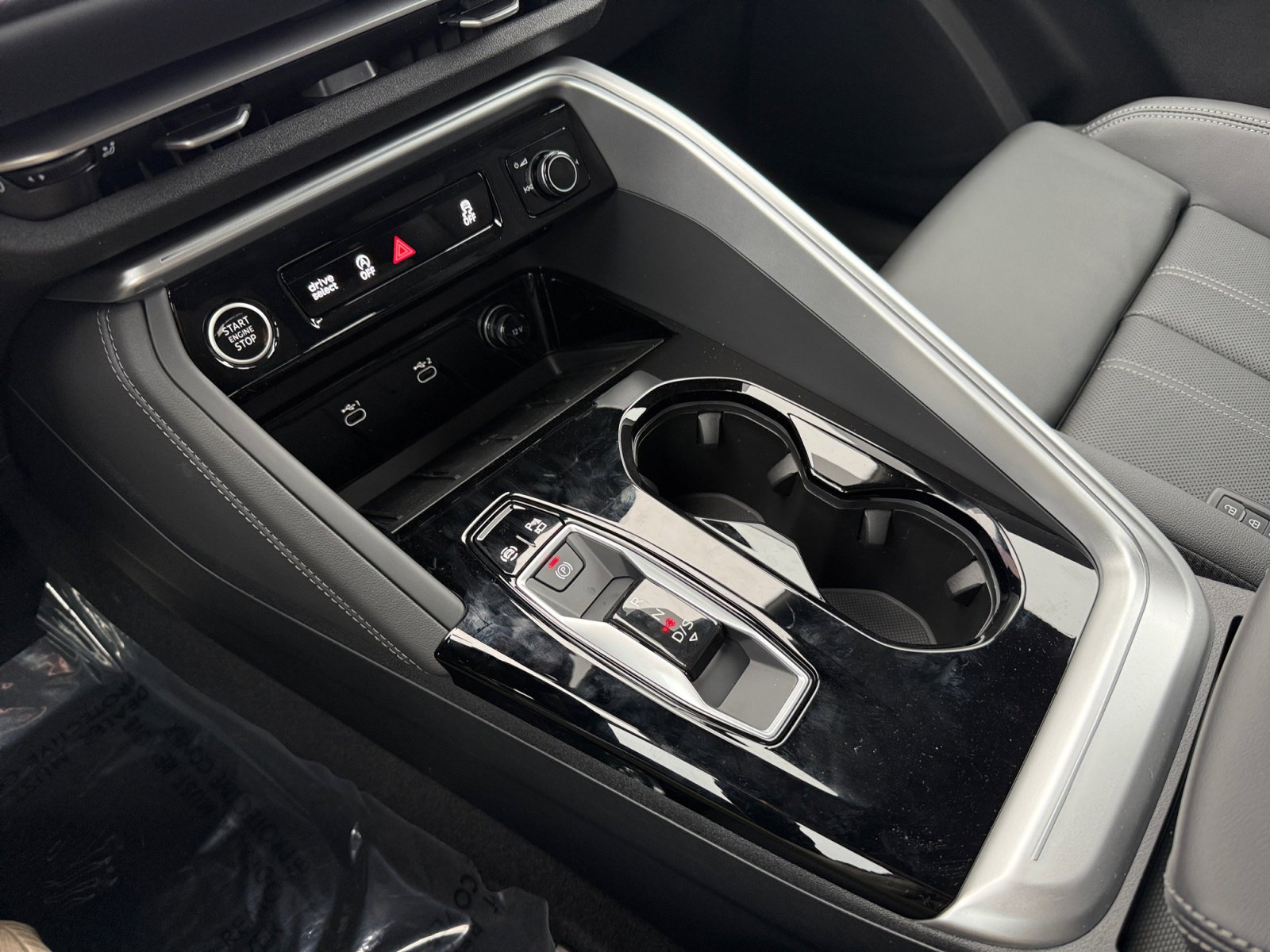 New 2025 Audi Q5 Premium Plus image 13