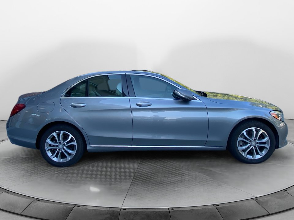 Used 2015 Mercedes-Benz C 300 4MATIC Sedan image 8