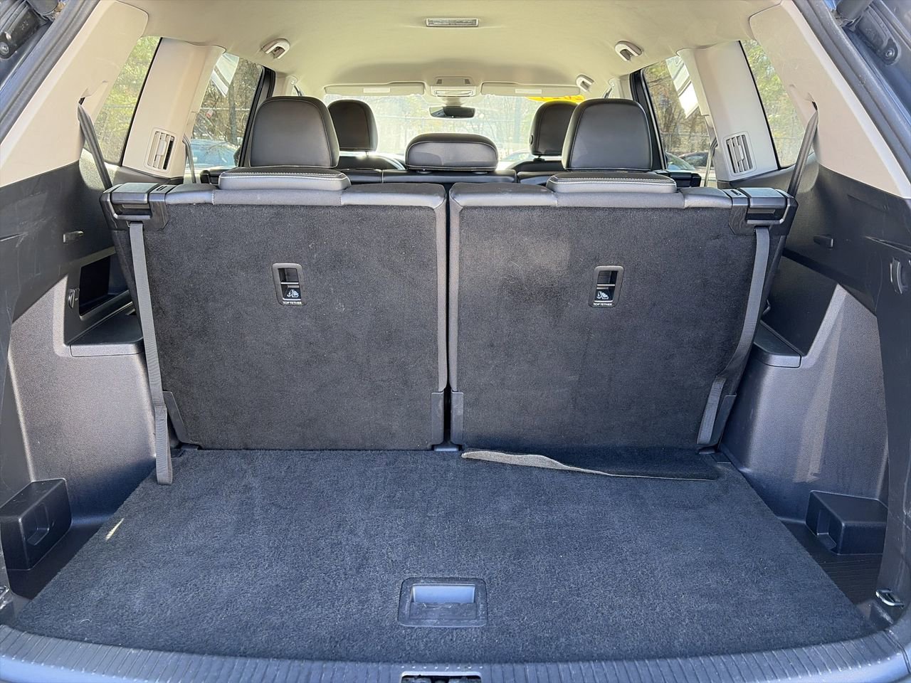 Used 2024 Volkswagen Atlas SE image 10