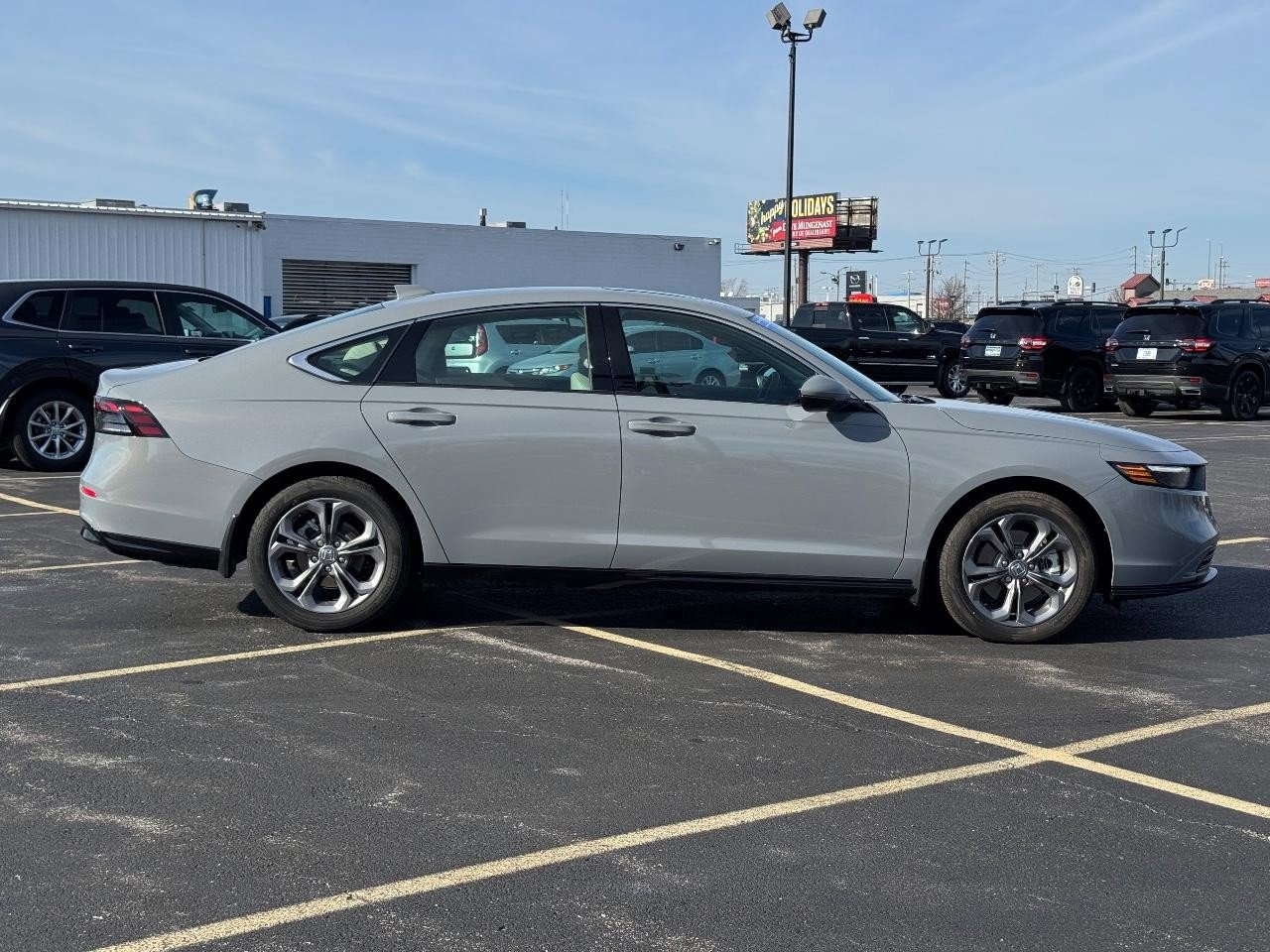 Certified 2025 Honda Accord EX-L image 2