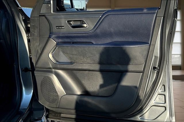 New 2026 INFINITI QX80 4WD image 24