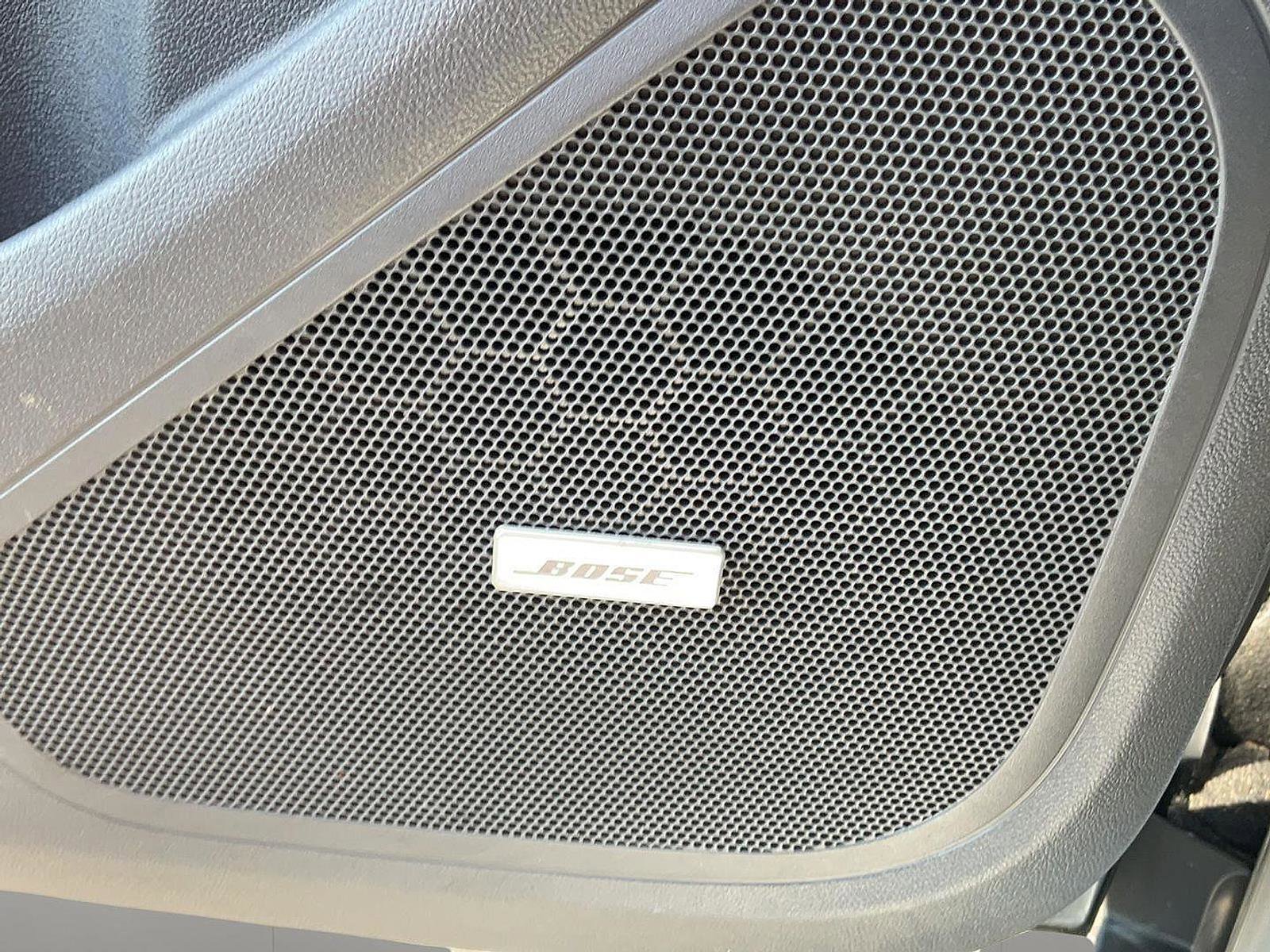 Used 2021 Chevrolet Bolt Premier w/ Infotainment Package image 18