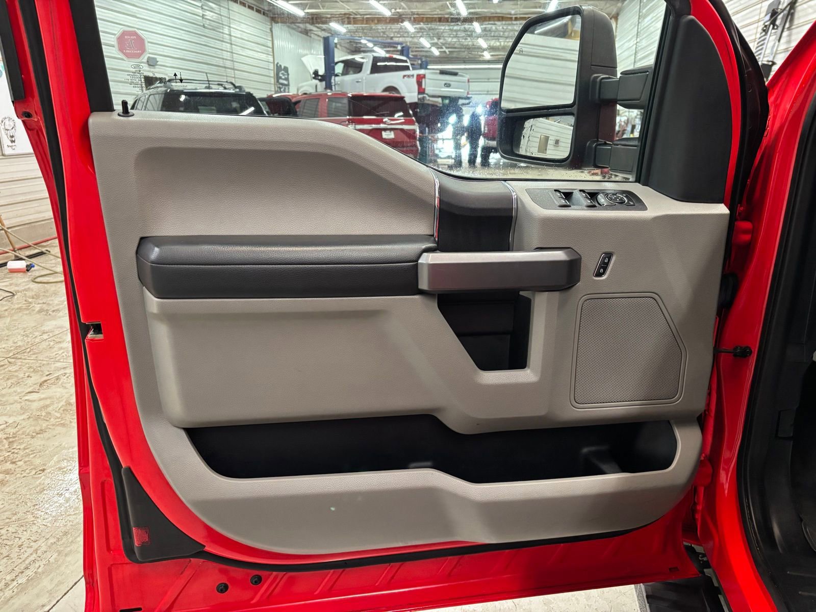 Used 2020 Ford F150 XLT w/ Equipment Group 301A Mid image 7